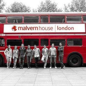 studnet bus at malvern house london